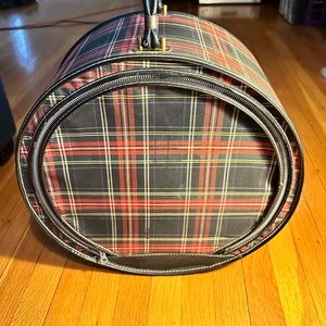 Vintage 50s/60s round, plaid travel suitcase- super clean inside out